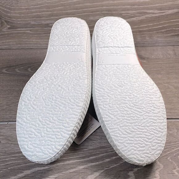 NWT Cienta Rust Canvas Big Girl Sz 3.5/EU 35 Slip On Elastic Cap Toe Sneakers - Picture 7 of 12
